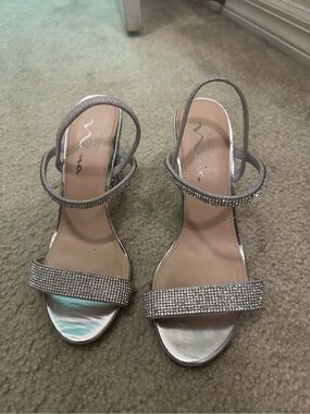 Touch of Nina Embellished Sandals 6.5